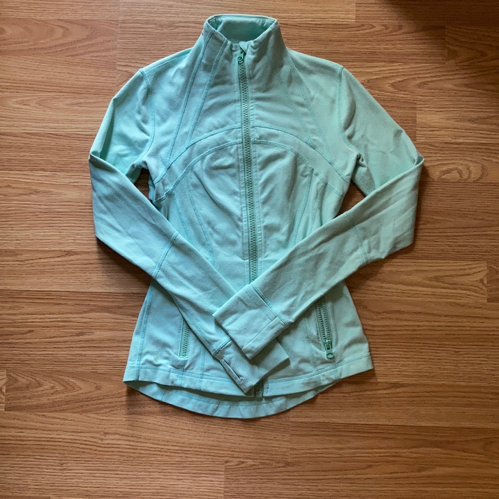 Lululemon zip up jacket/sweatshirt
